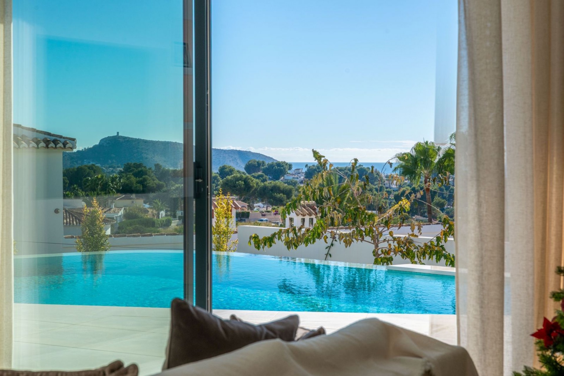 Sale - Villa -
Moraira - Benimeit