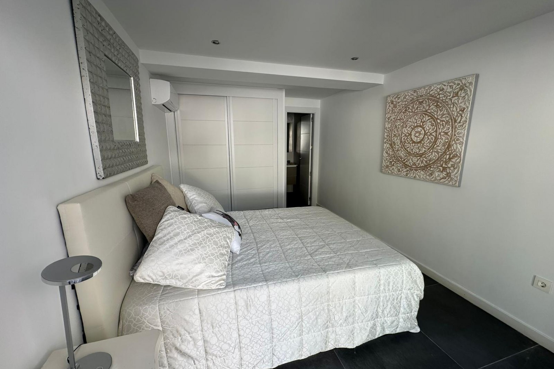 Sale - Villa -
Moraira - Benimeit