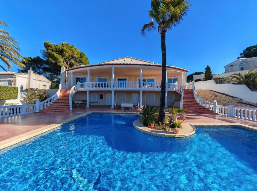 Sale - Villa -
Moraira - Cap Blanc
