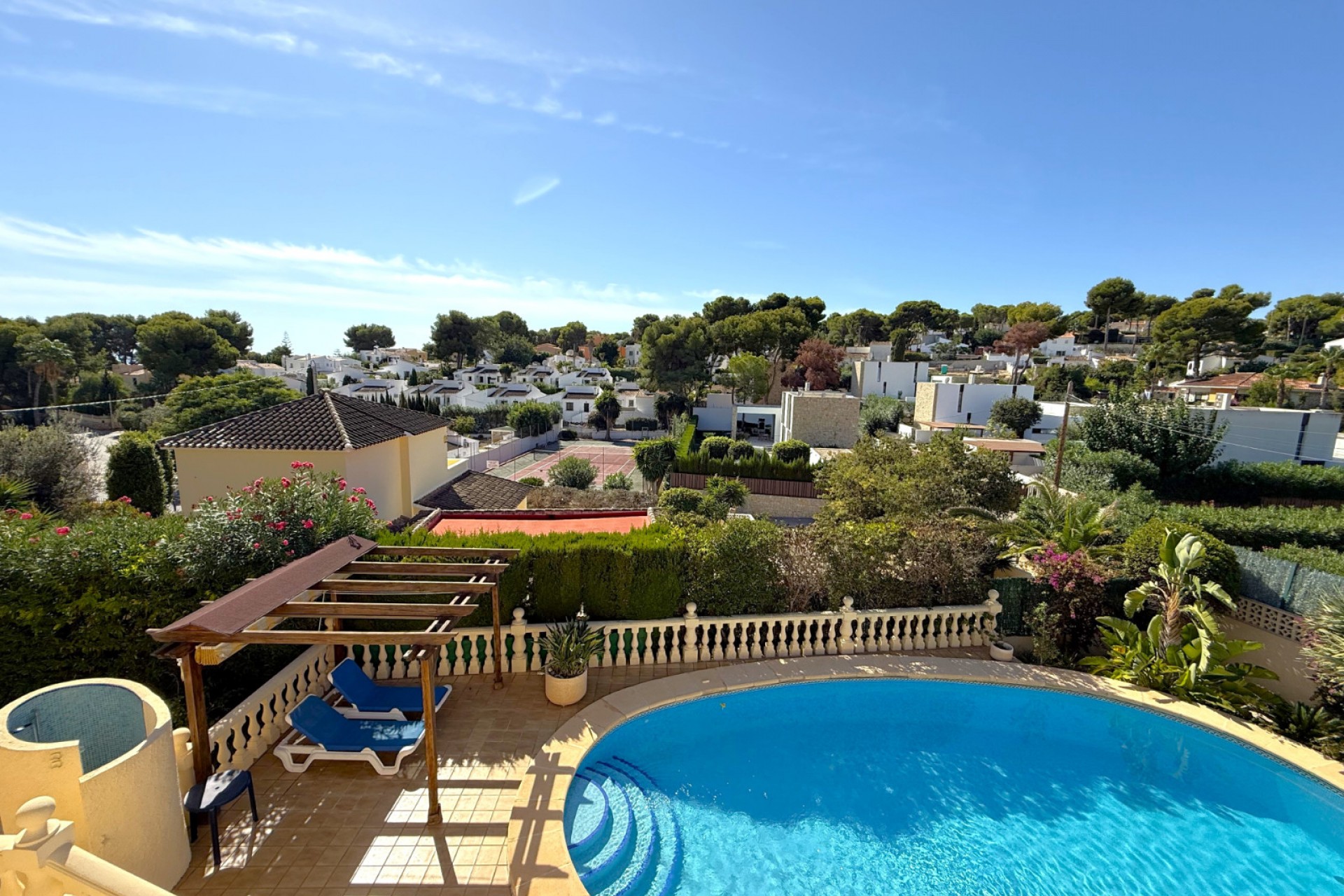 Sale - Villa -
Moraira - Cometa