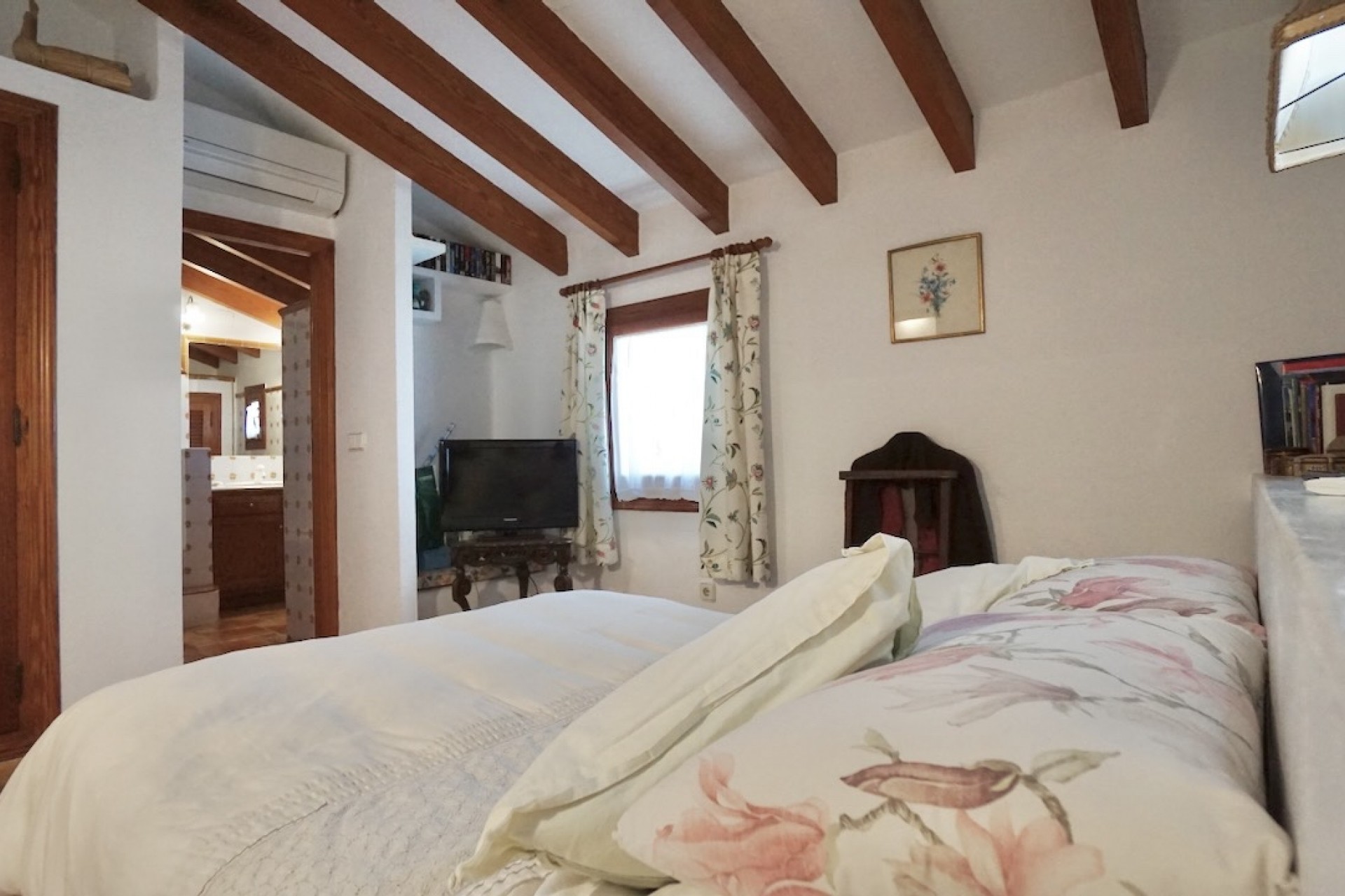 Sale - Villa -
Moraira - El Andragó