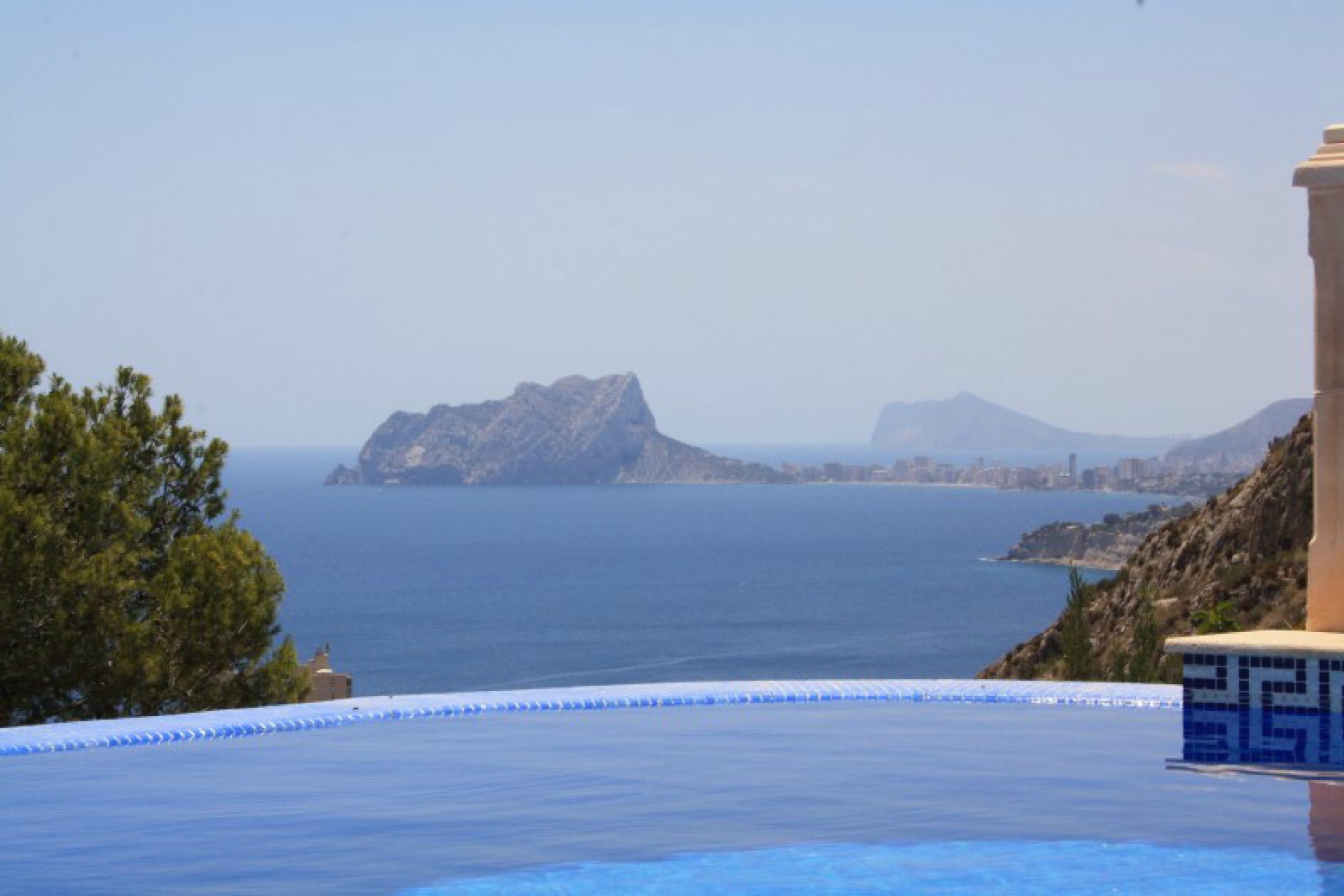 Sale - Villa -
Moraira - El Portet