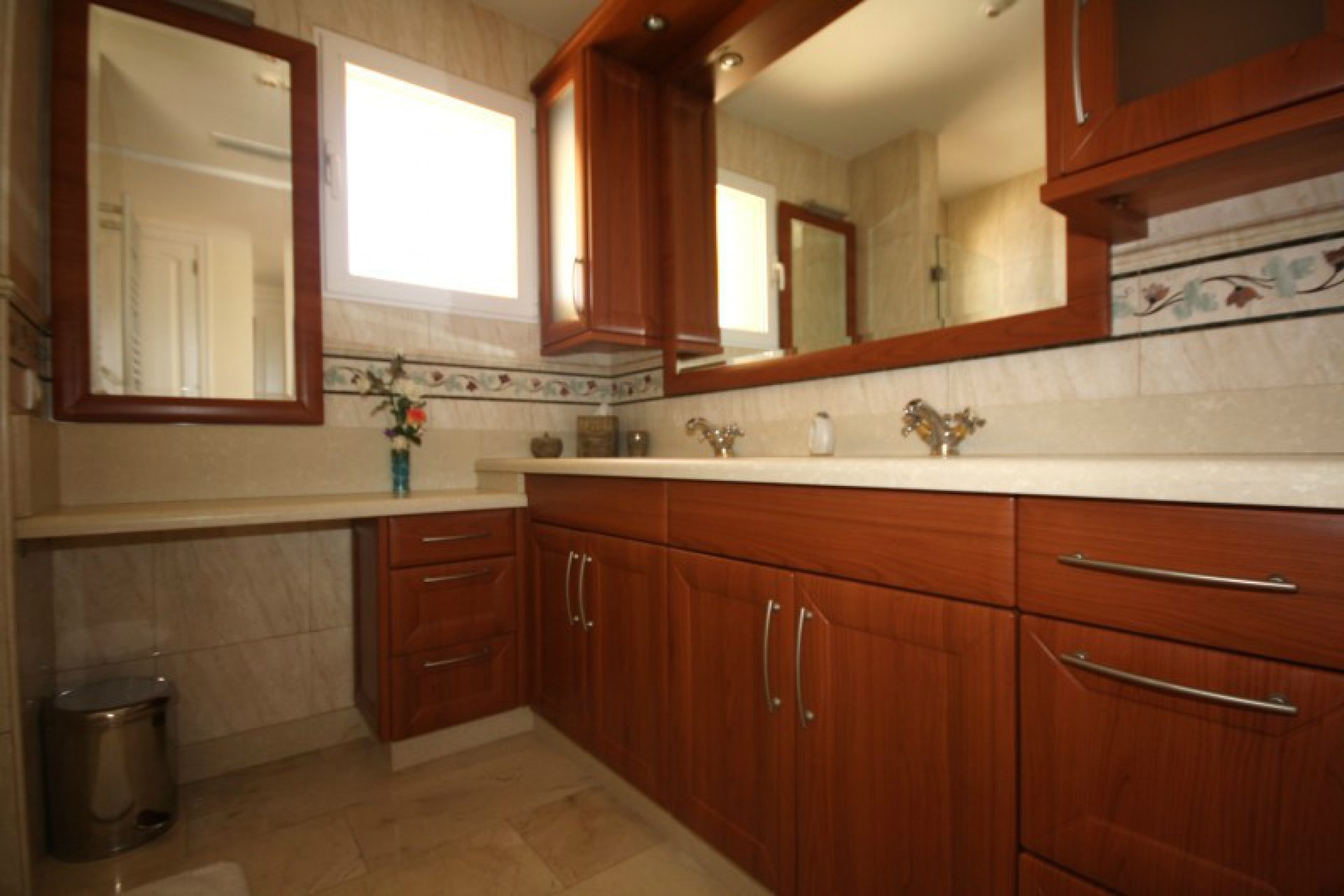 Sale - Villa -
Moraira - El Portet