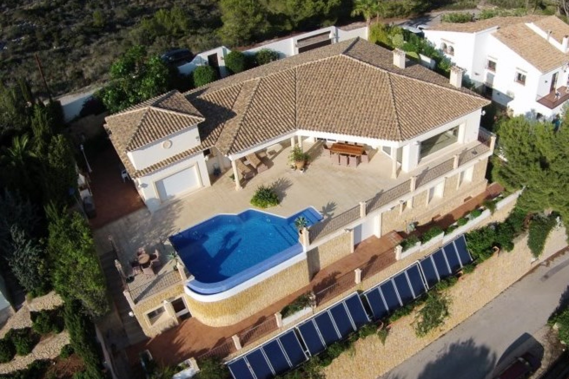 Sale - Villa -
Moraira - El Portet