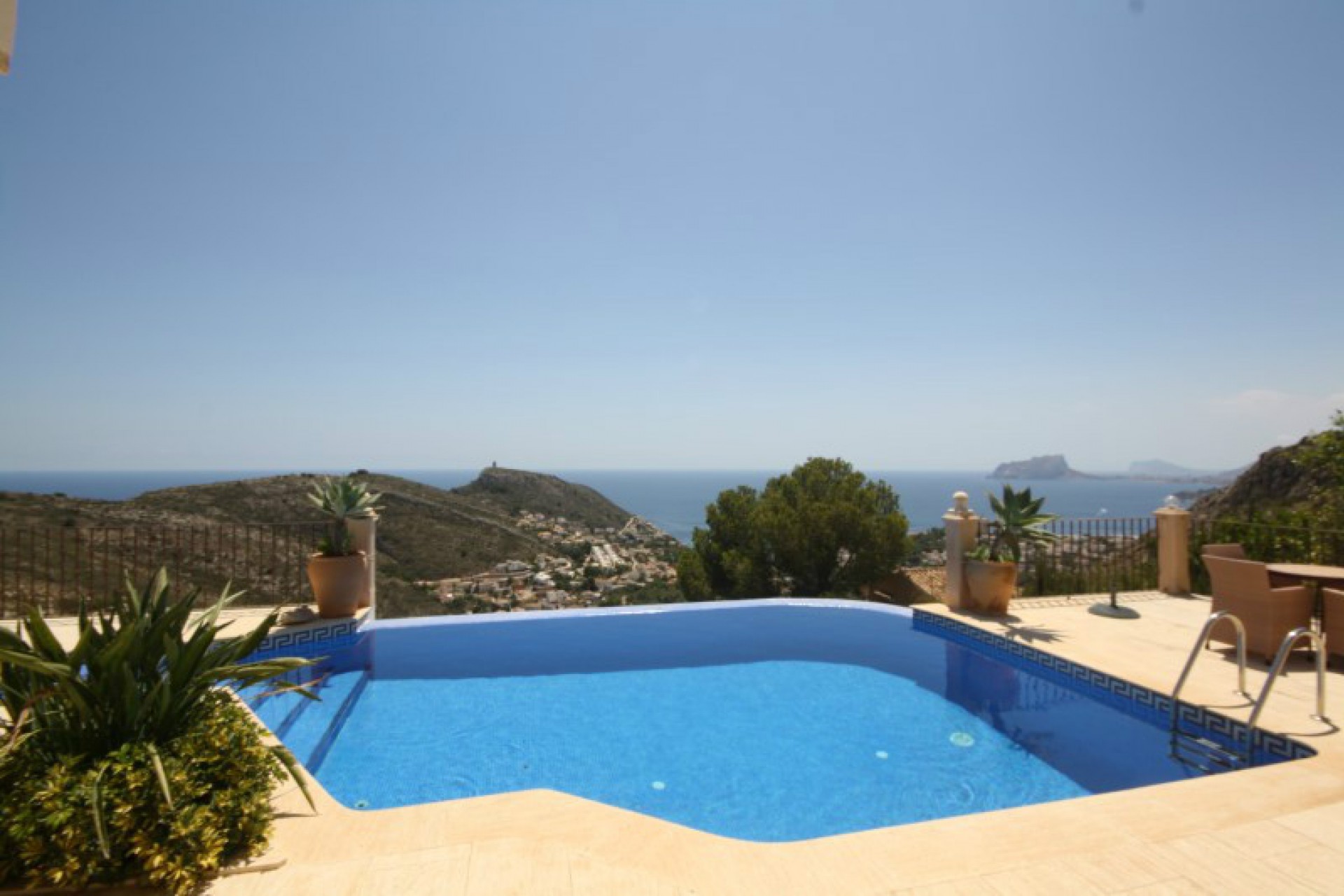 Sale - Villa -
Moraira - El Portet