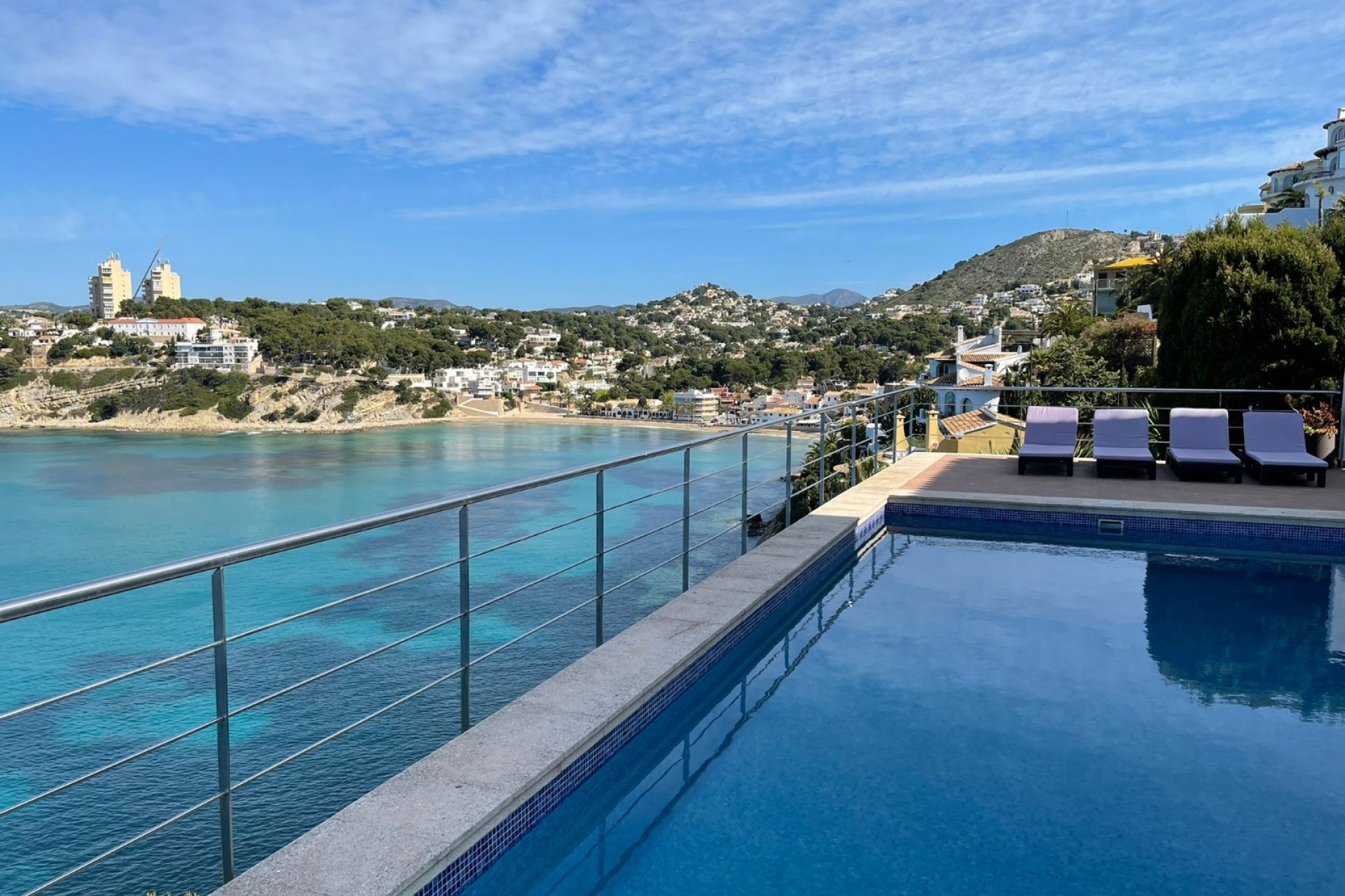 Sale - Villa -
Moraira - El Portet
