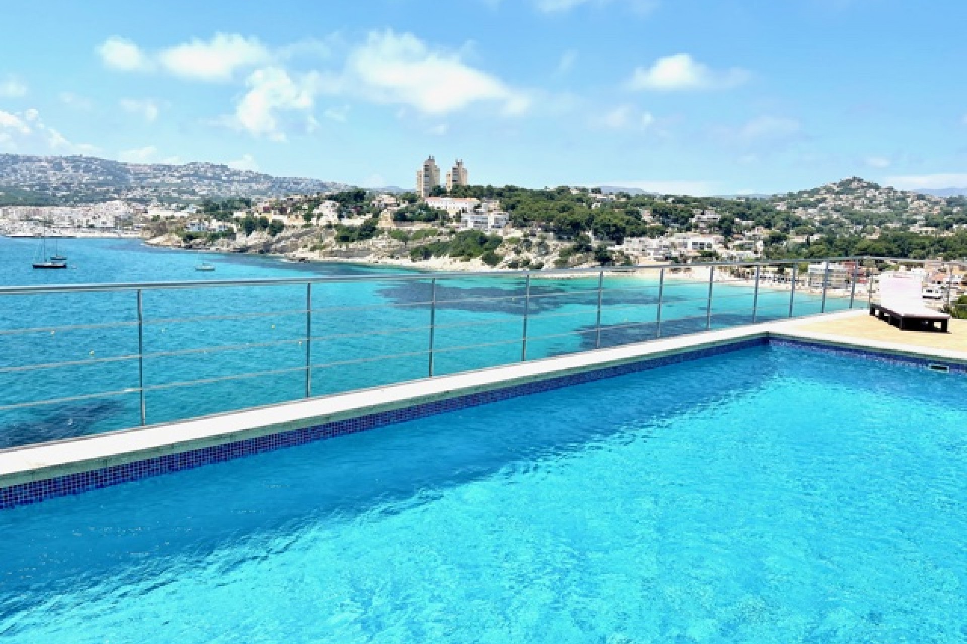 Sale - Villa -
Moraira - El Portet