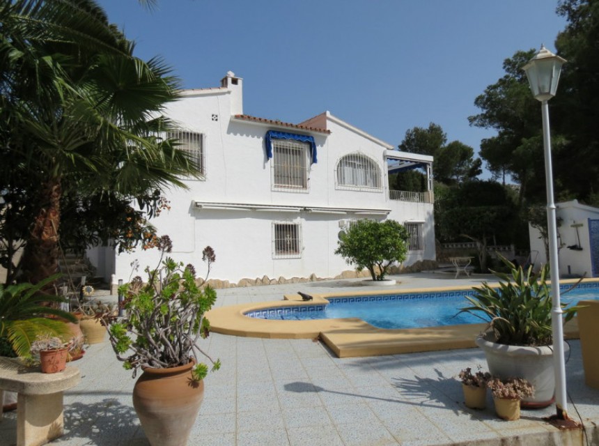 Sale - Villa -
Moraira - El Portet