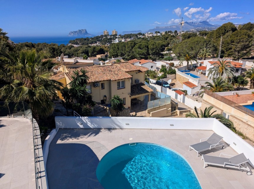Sale - Villa -
Moraira - El Portet