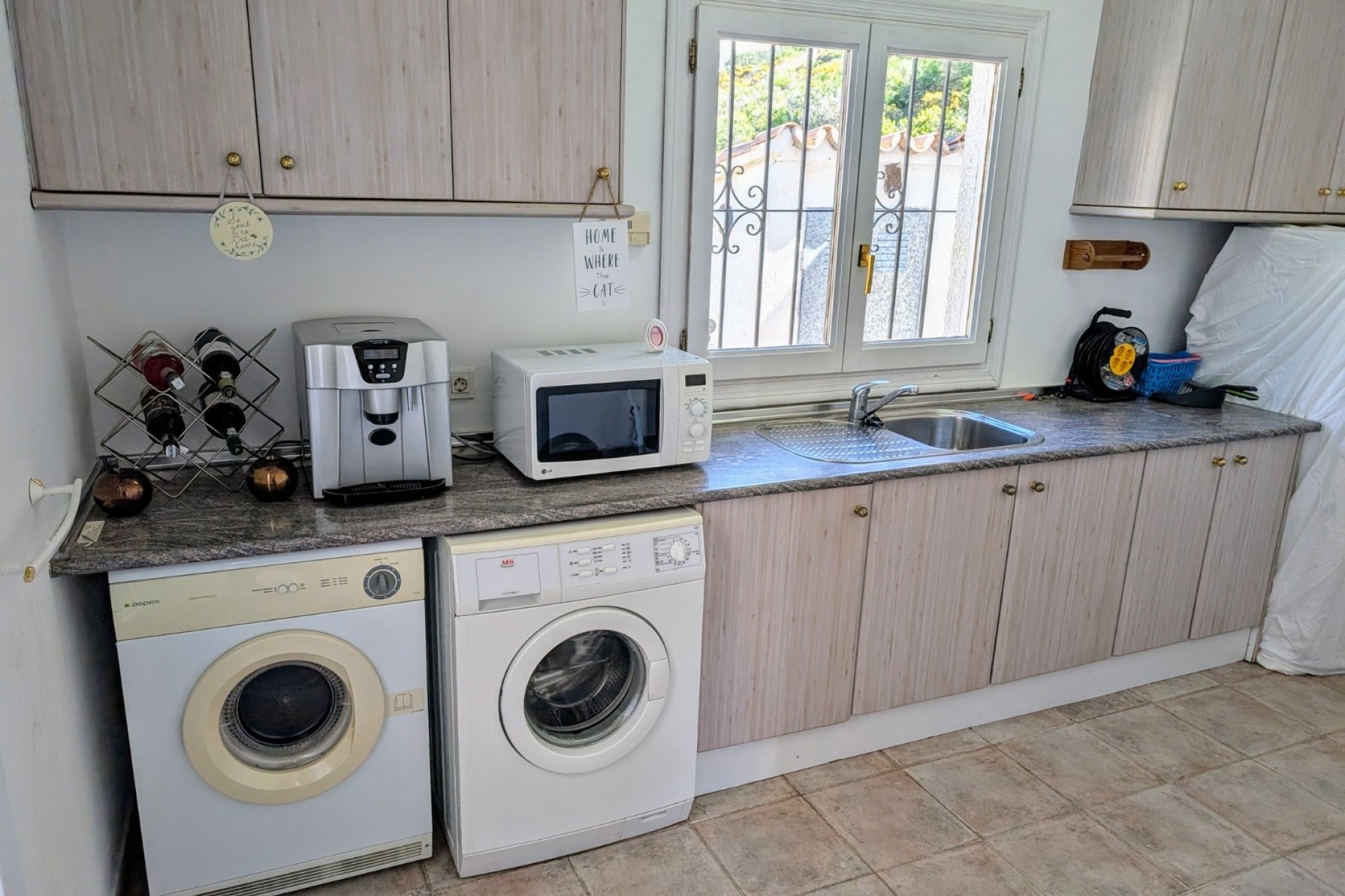 Sale - Villa -
Moraira - El Portet