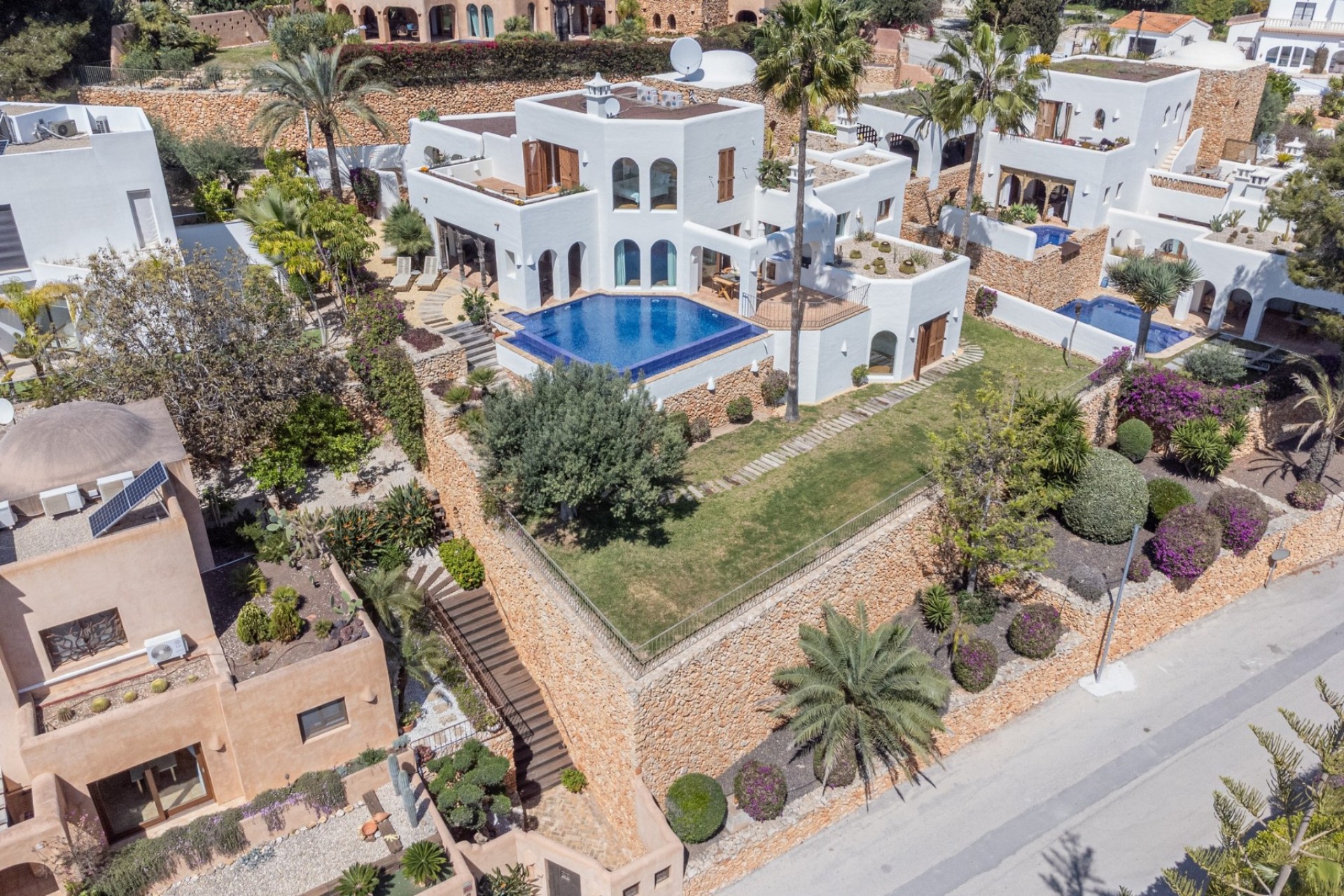 Sale - Villa -
Moraira - El Portet