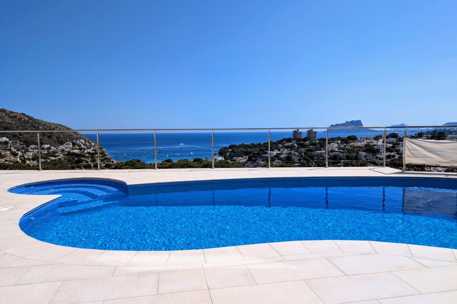 Sale - Villa -
Moraira - El Portet