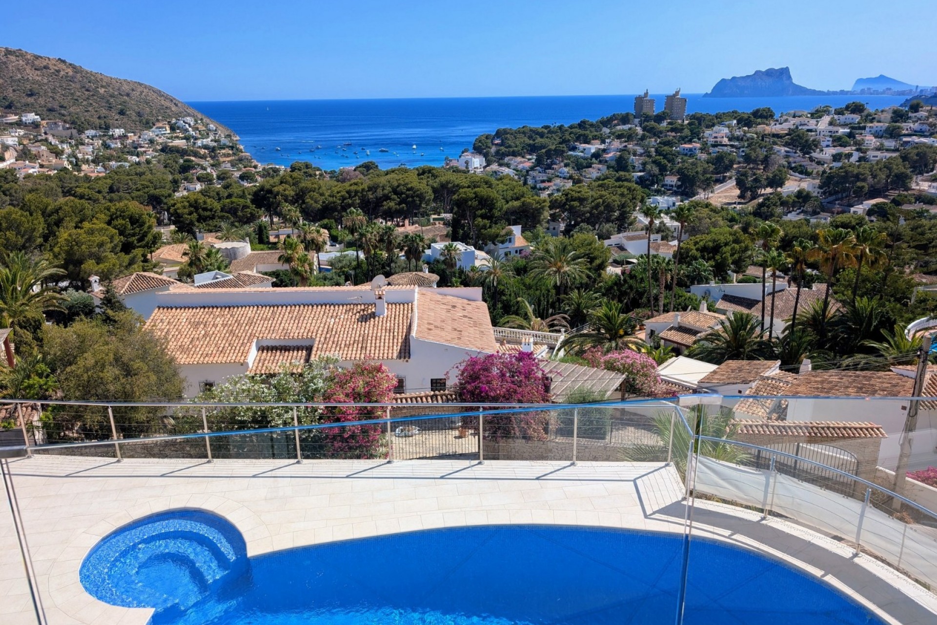 Sale - Villa -
Moraira - El Portet