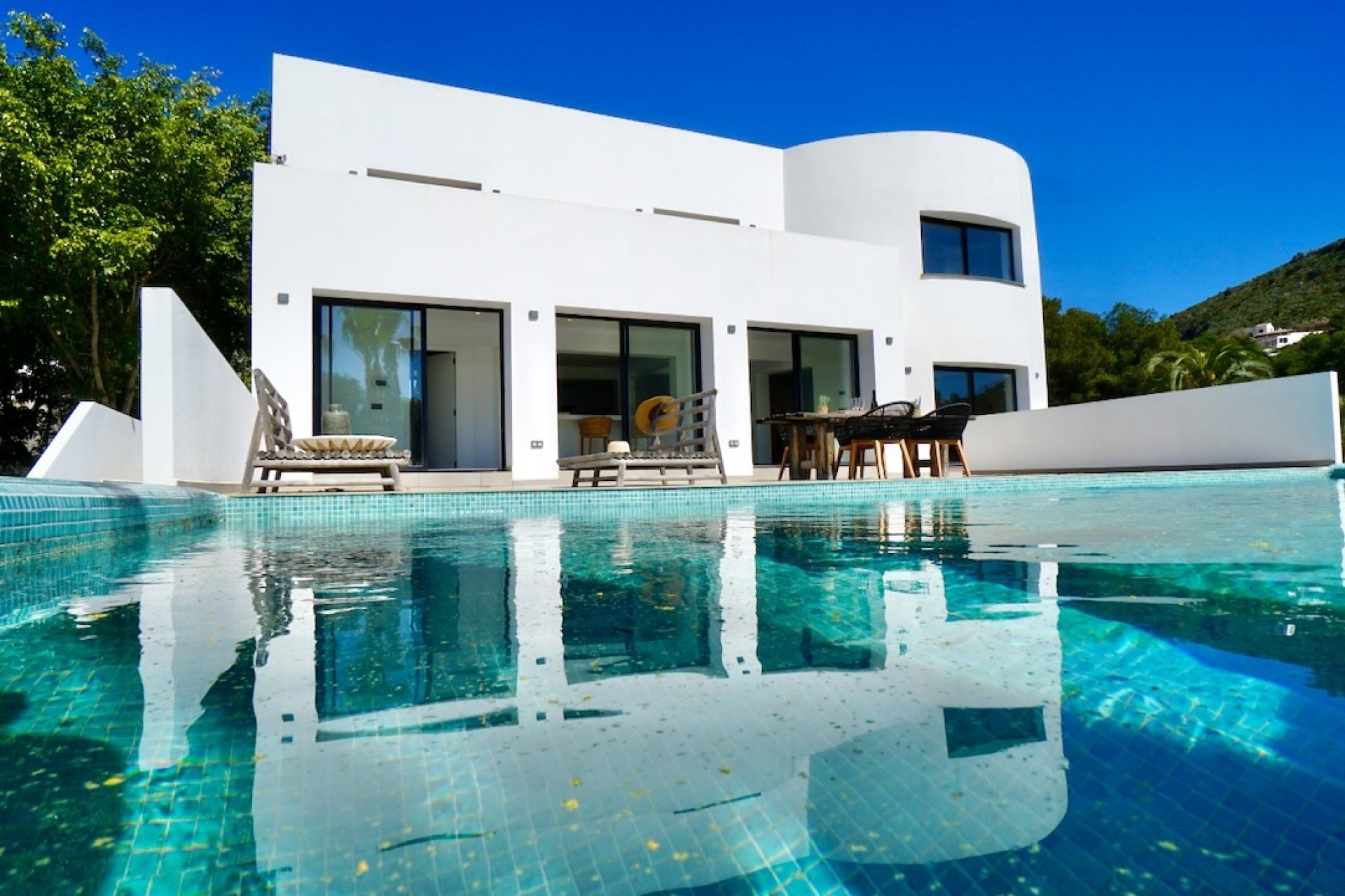 Sale - Villa -
Moraira - El Portet