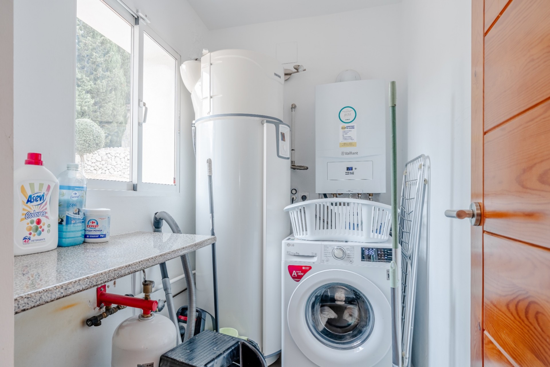 Sale - Villa -
Moraira - El Tesoro