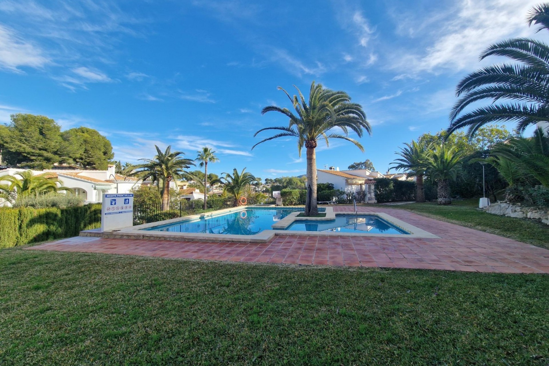 Sale - Villa -
Moraira - Fanadix