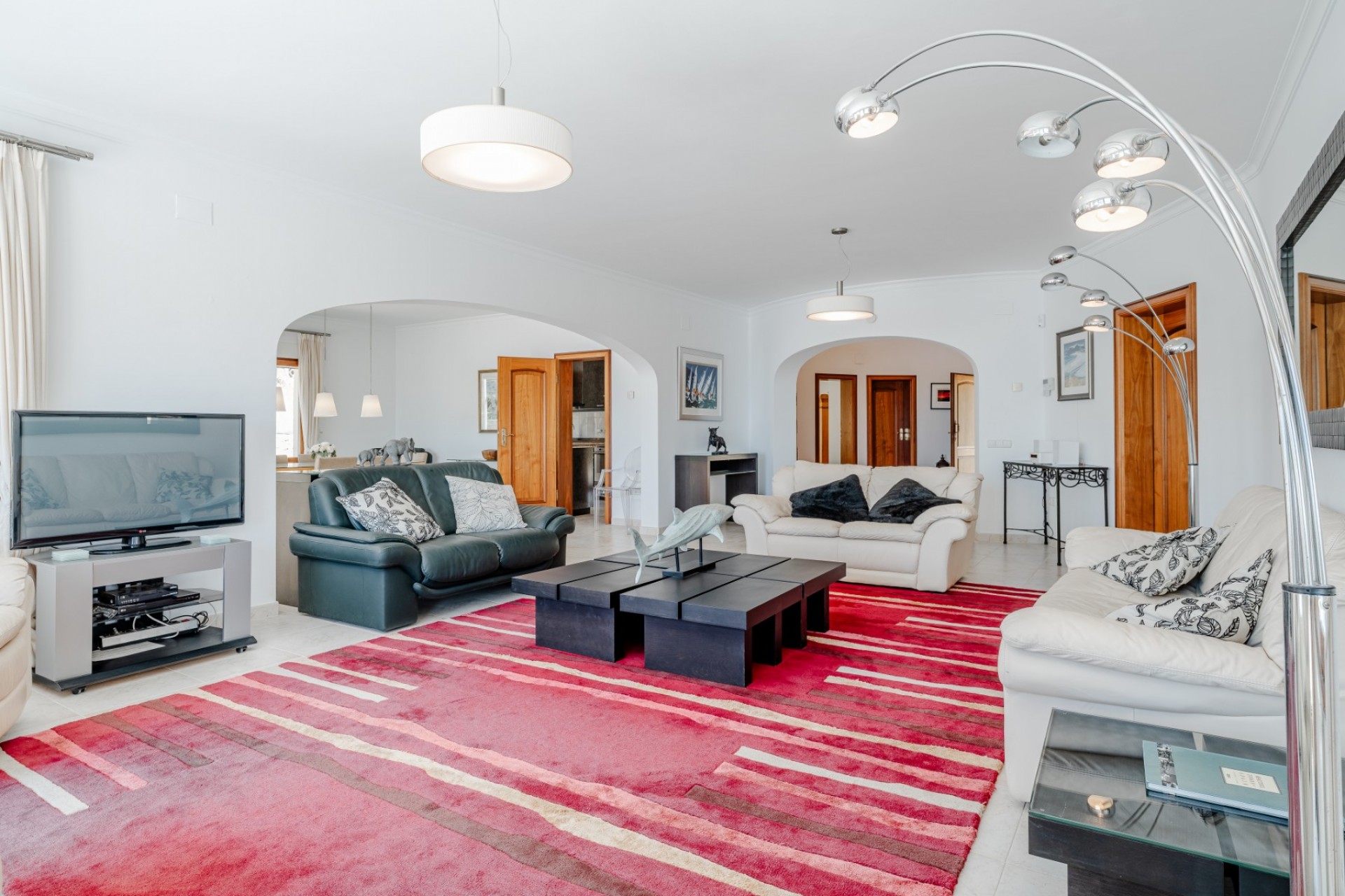 Sale - Villa -
Moraira - La Arnella