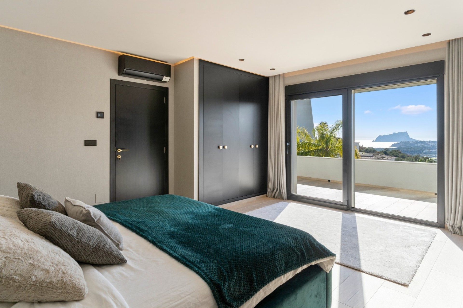 Sale - Villa -
Moraira - La Arnella