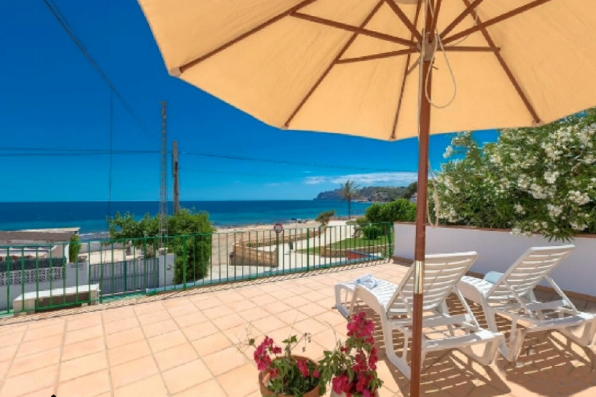 Sale - Villa -
Moraira - La Cometa