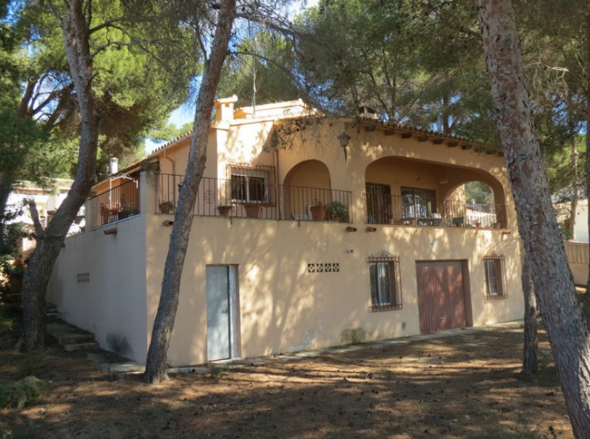 Sale - Villa -
Moraira - La Cometa