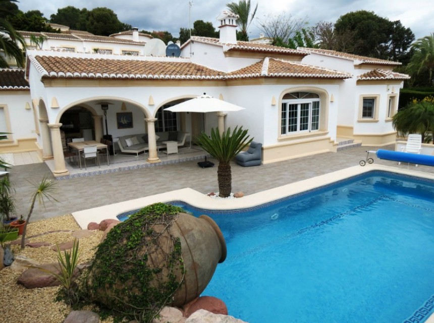 Sale - Villa -
Moraira - La Cometa