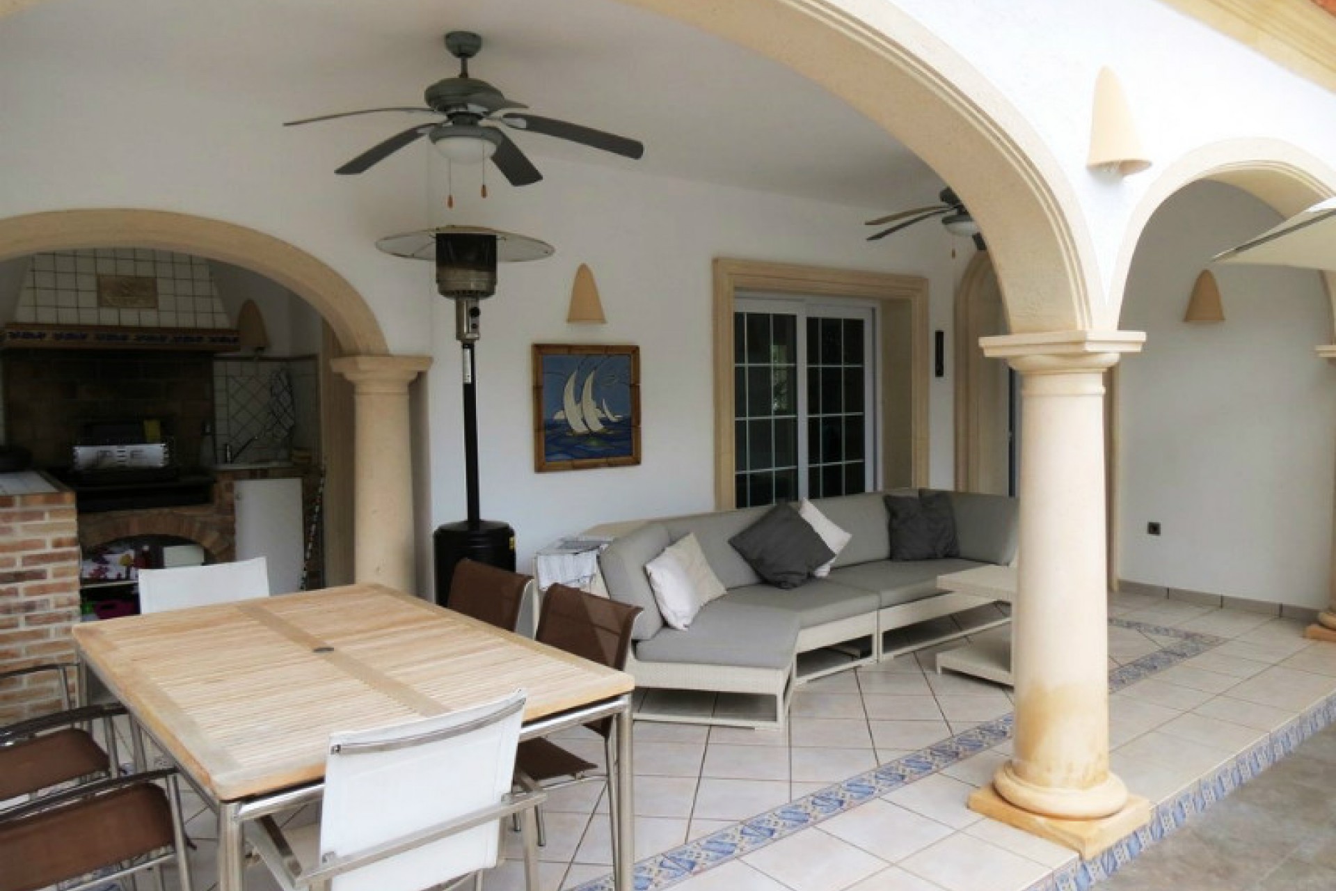 Sale - Villa -
Moraira - La Cometa