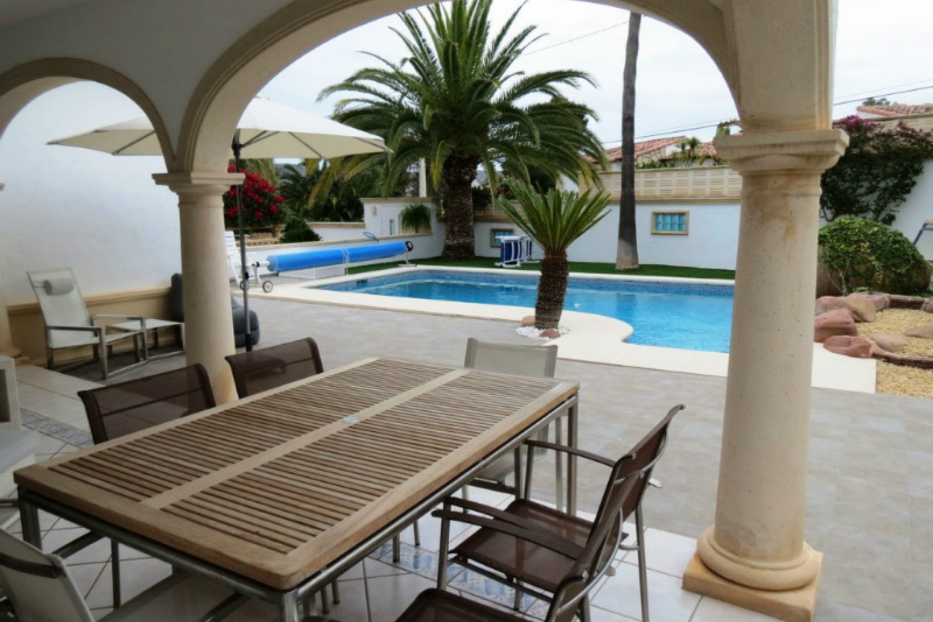 Sale - Villa -
Moraira - La Cometa