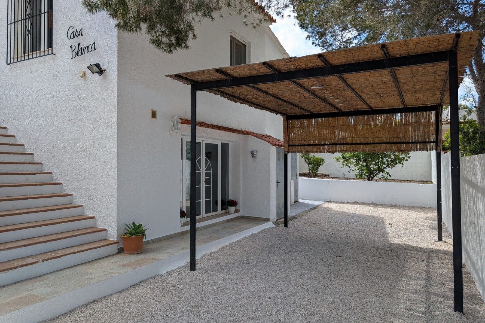 Sale - Villa -
Moraira - La Cometa