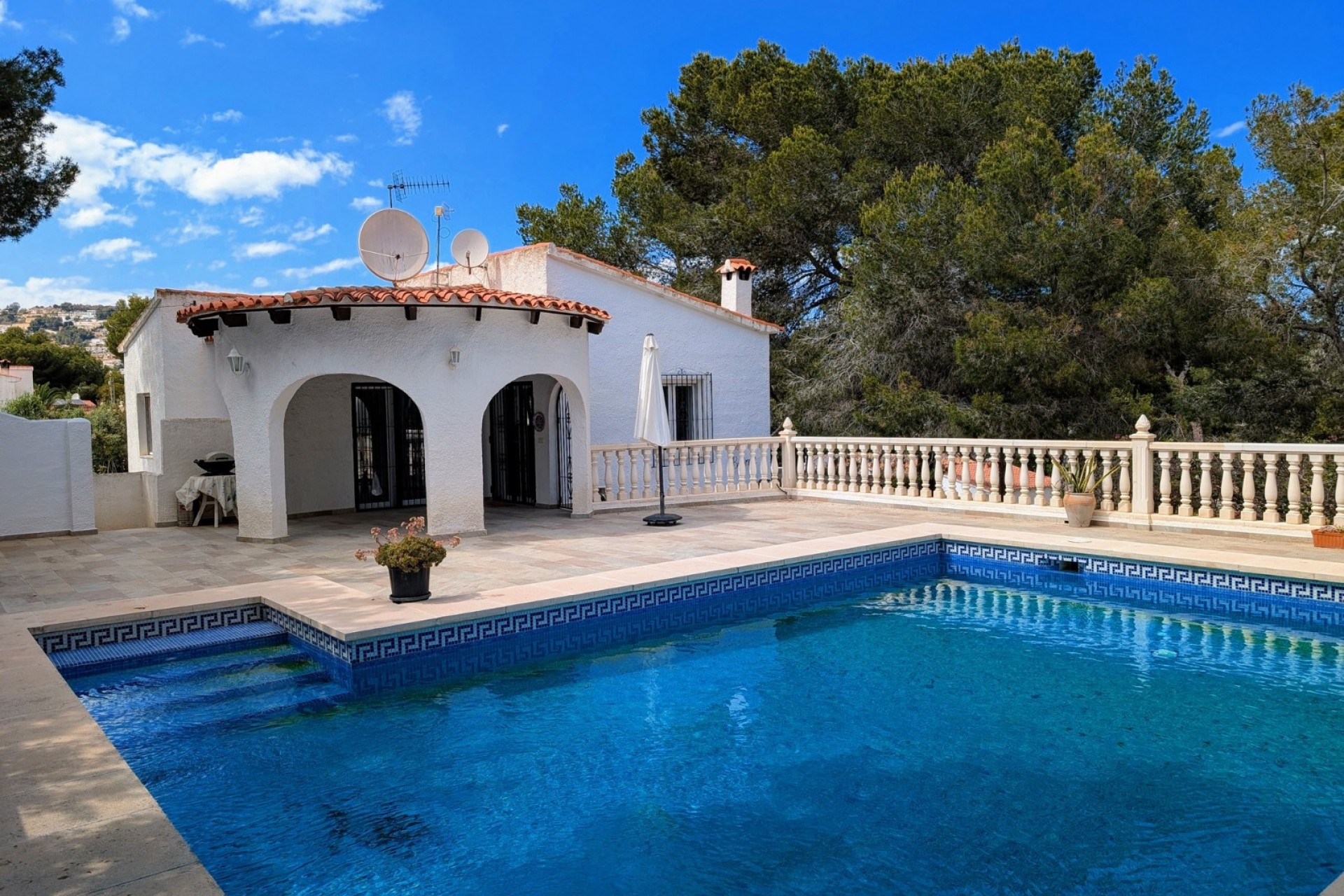 Sale - Villa -
Moraira - La Cometa