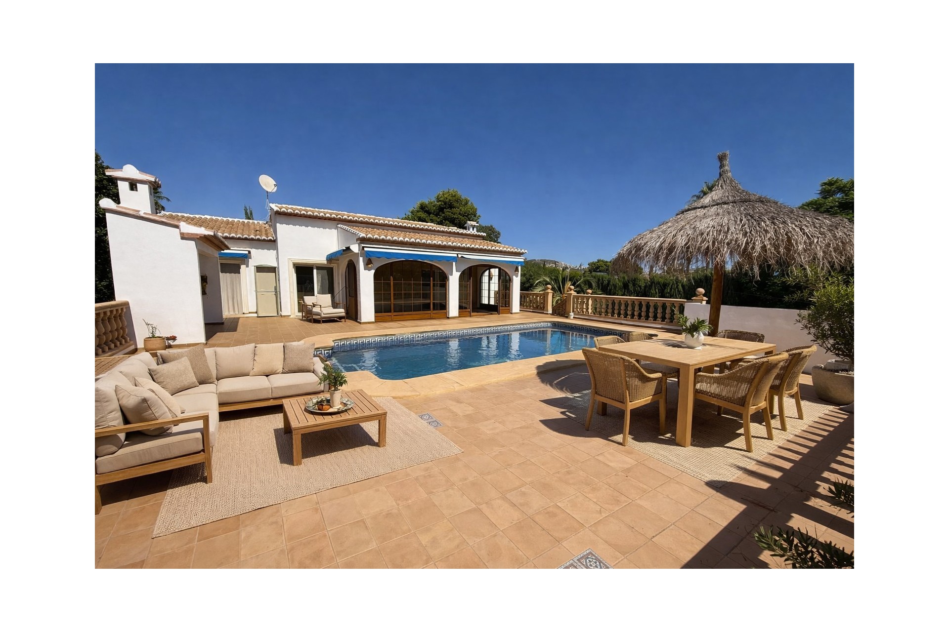 Sale - Villa -
Moraira - La Cometa