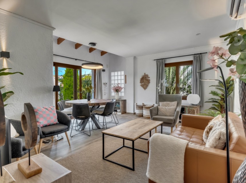 Sale - Villa -
Moraira - La Cometa