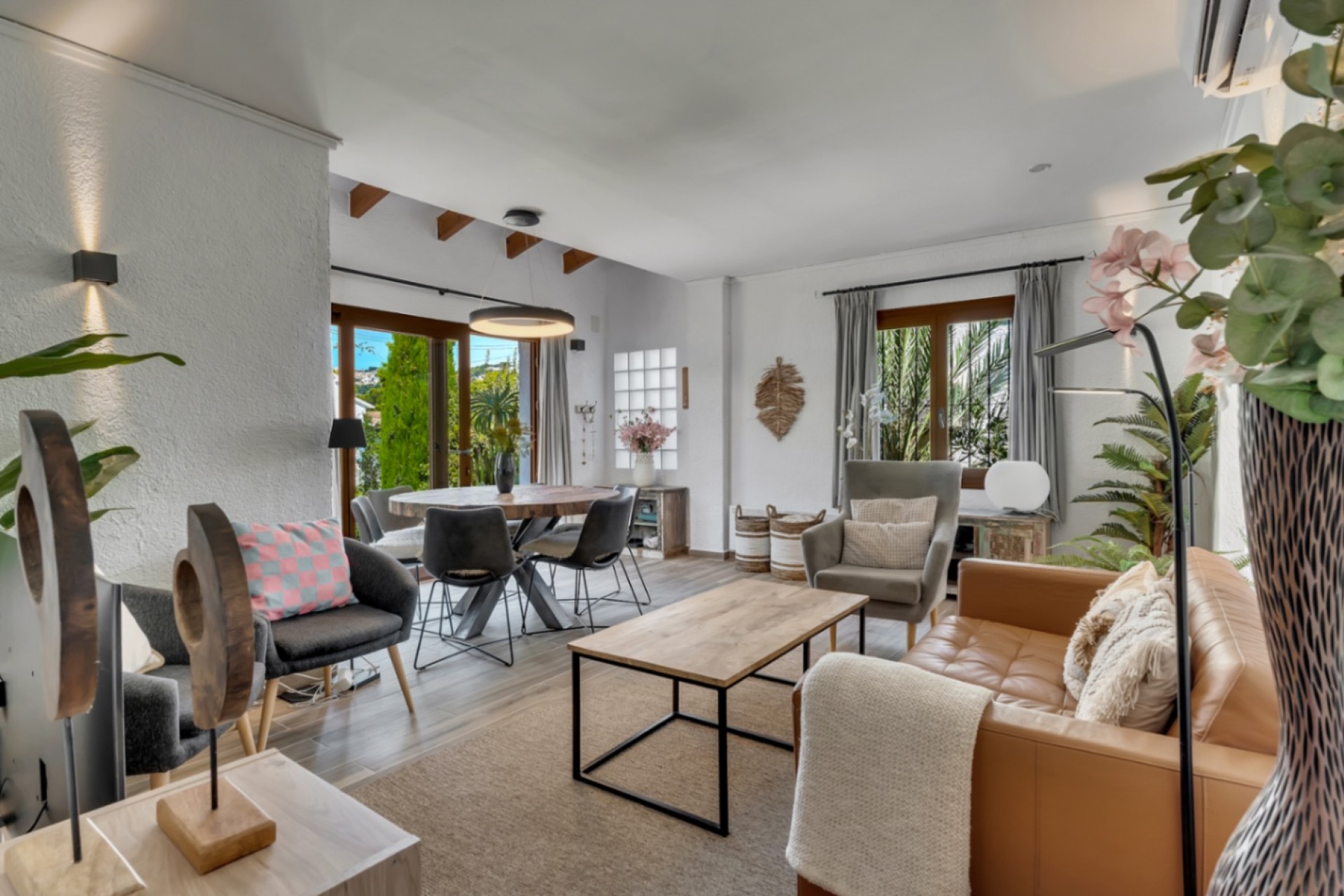 Sale - Villa -
Moraira - La Cometa
