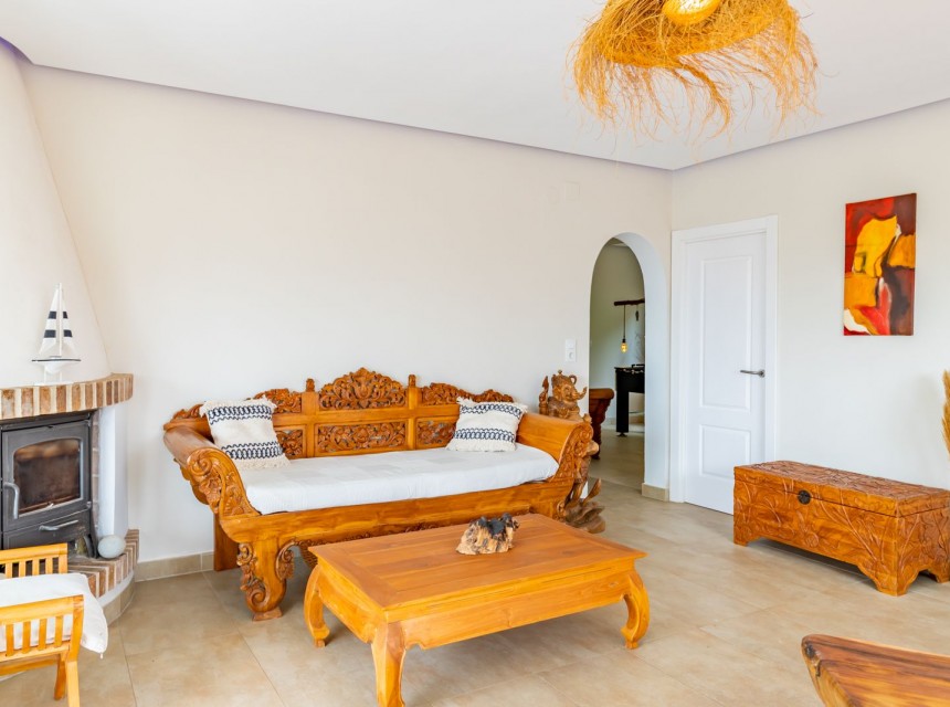 Sale - Villa -
Moraira - La Sabatera