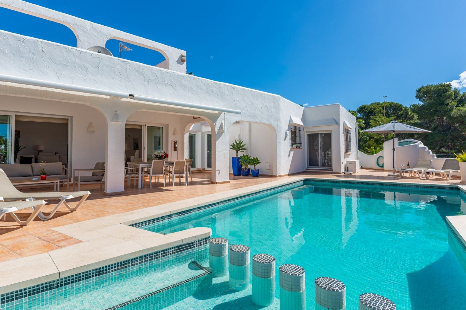 Sale - Villa -
Moraira - La Sabatera