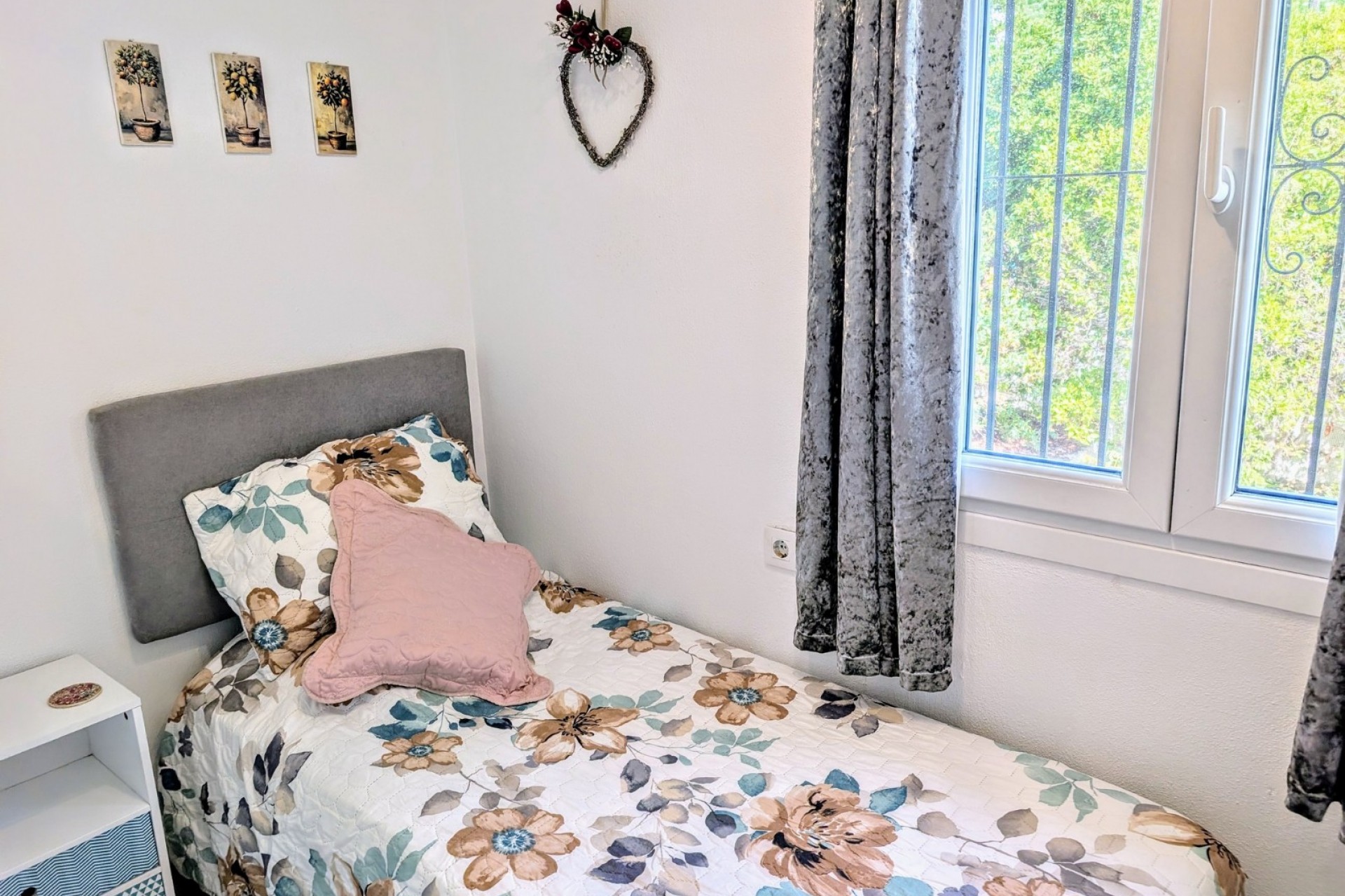 Sale - Villa -
Moraira - La Sabatera