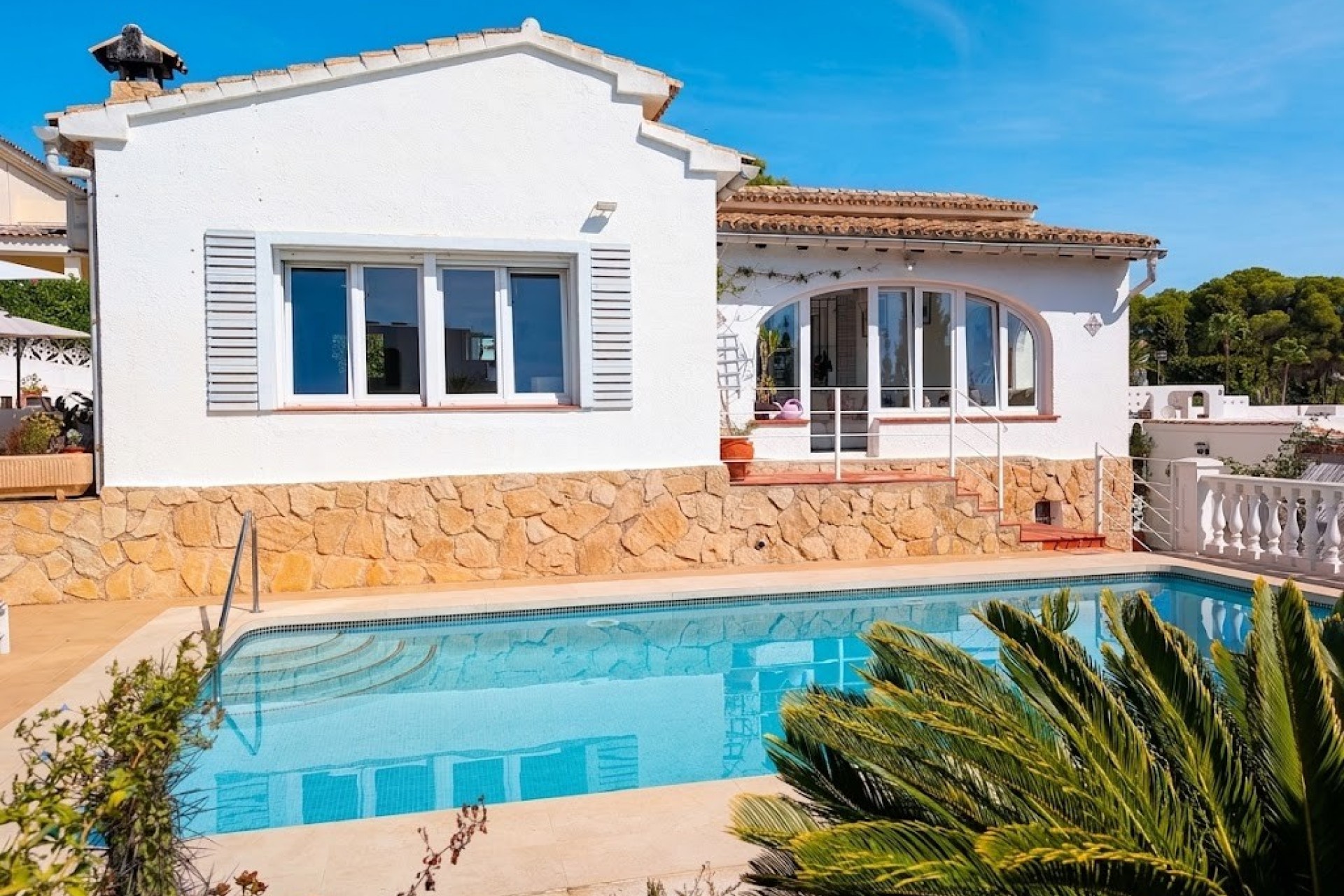 Sale - Villa -
Moraira - La Sabatera