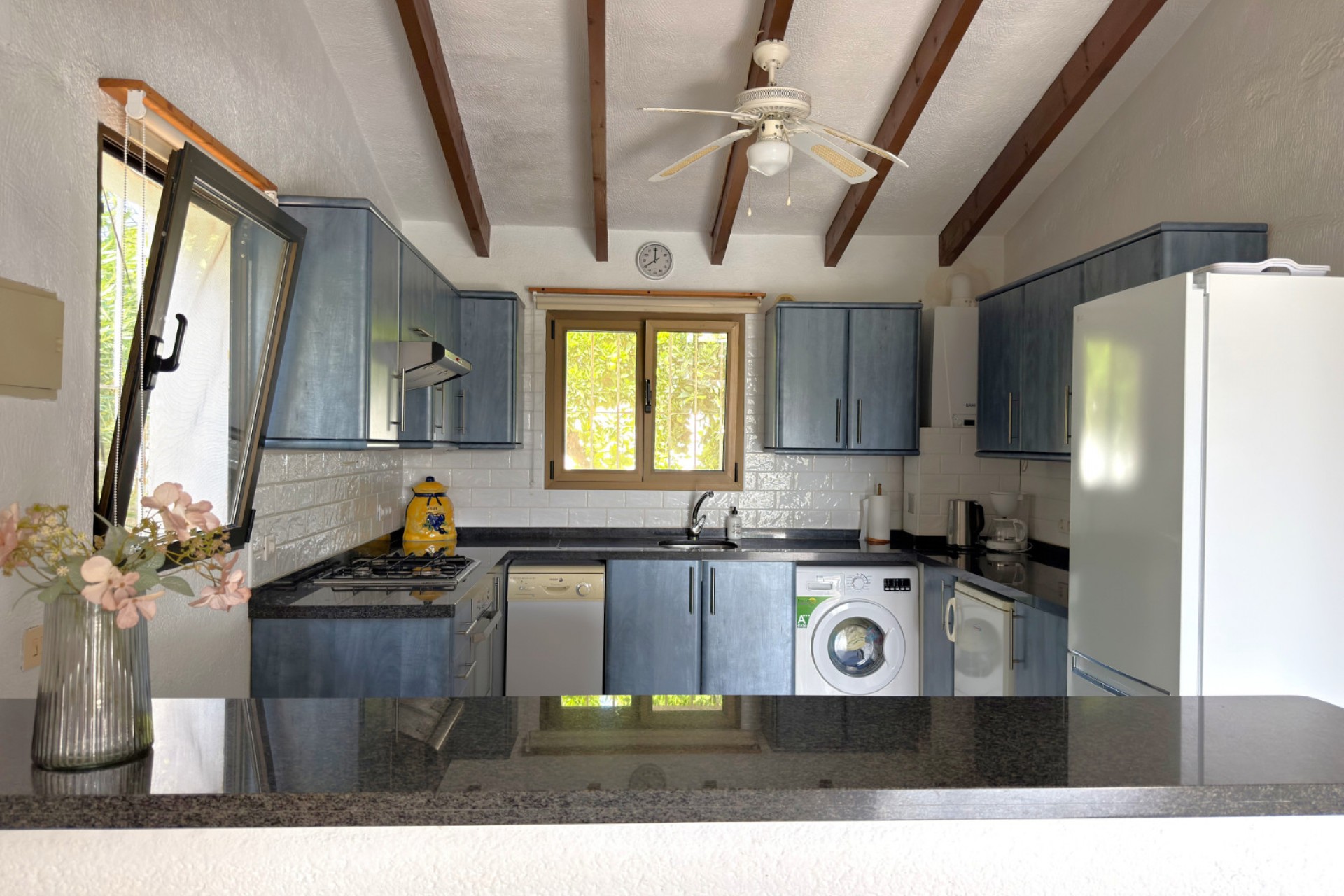 Sale - Villa -
Moraira - La Sabatera