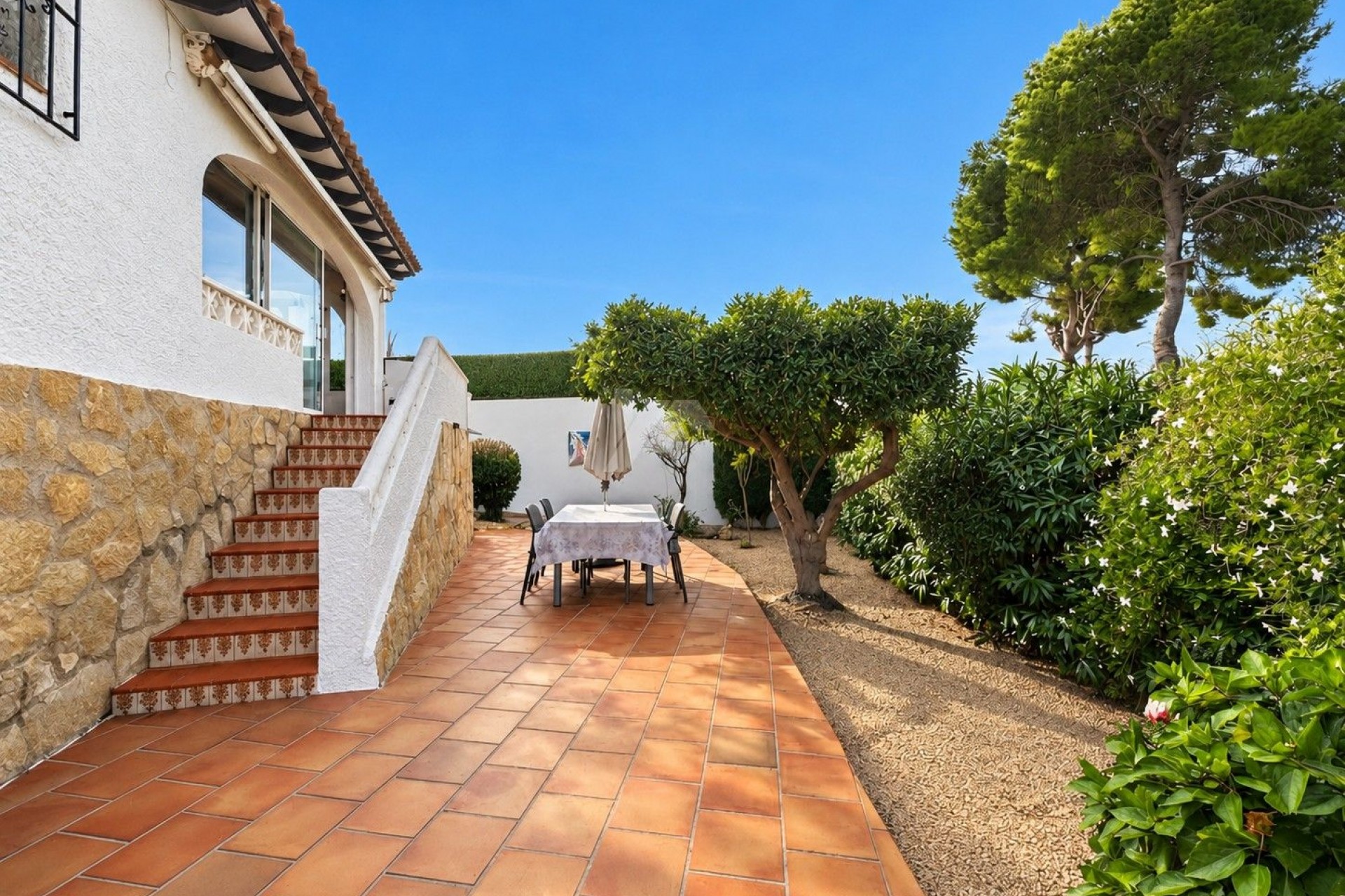 Sale - Villa -
Moraira - La Sabatera