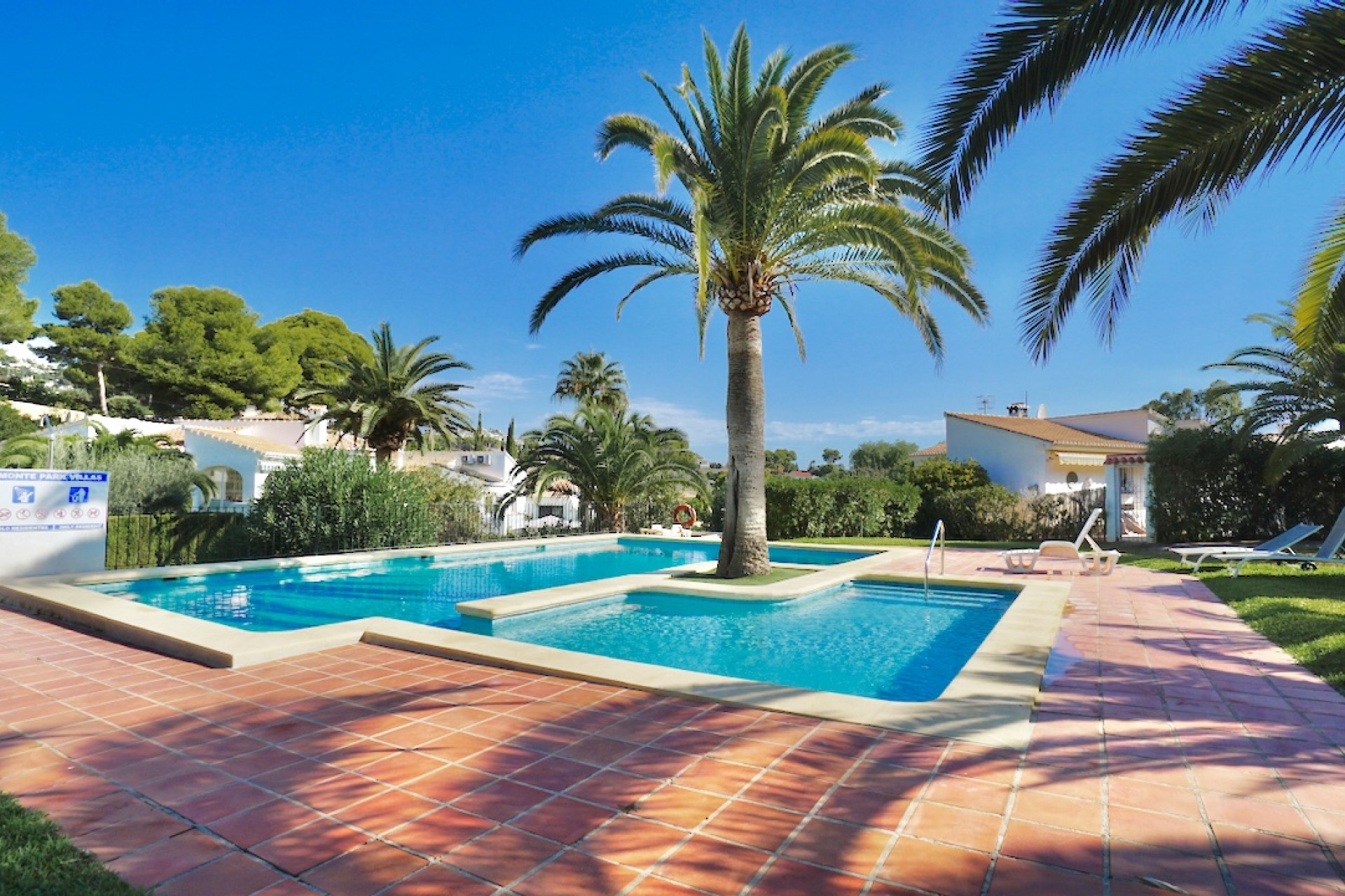 Sale - Villa -
Moraira - Moraira Fanadix