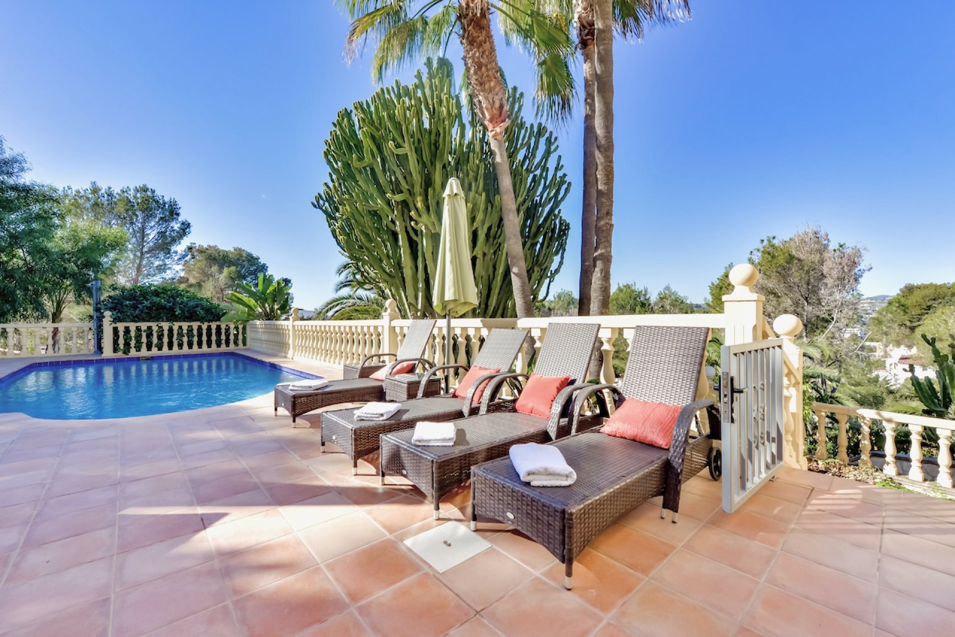 Sale - Villa -
Moraira - Paichi