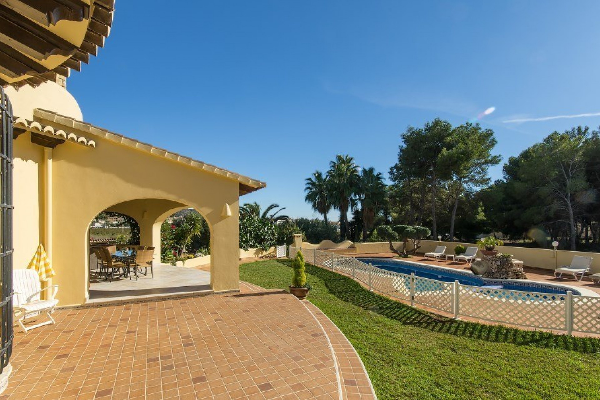 Sale - Villa -
Moraira - Pinar de l´Advocat