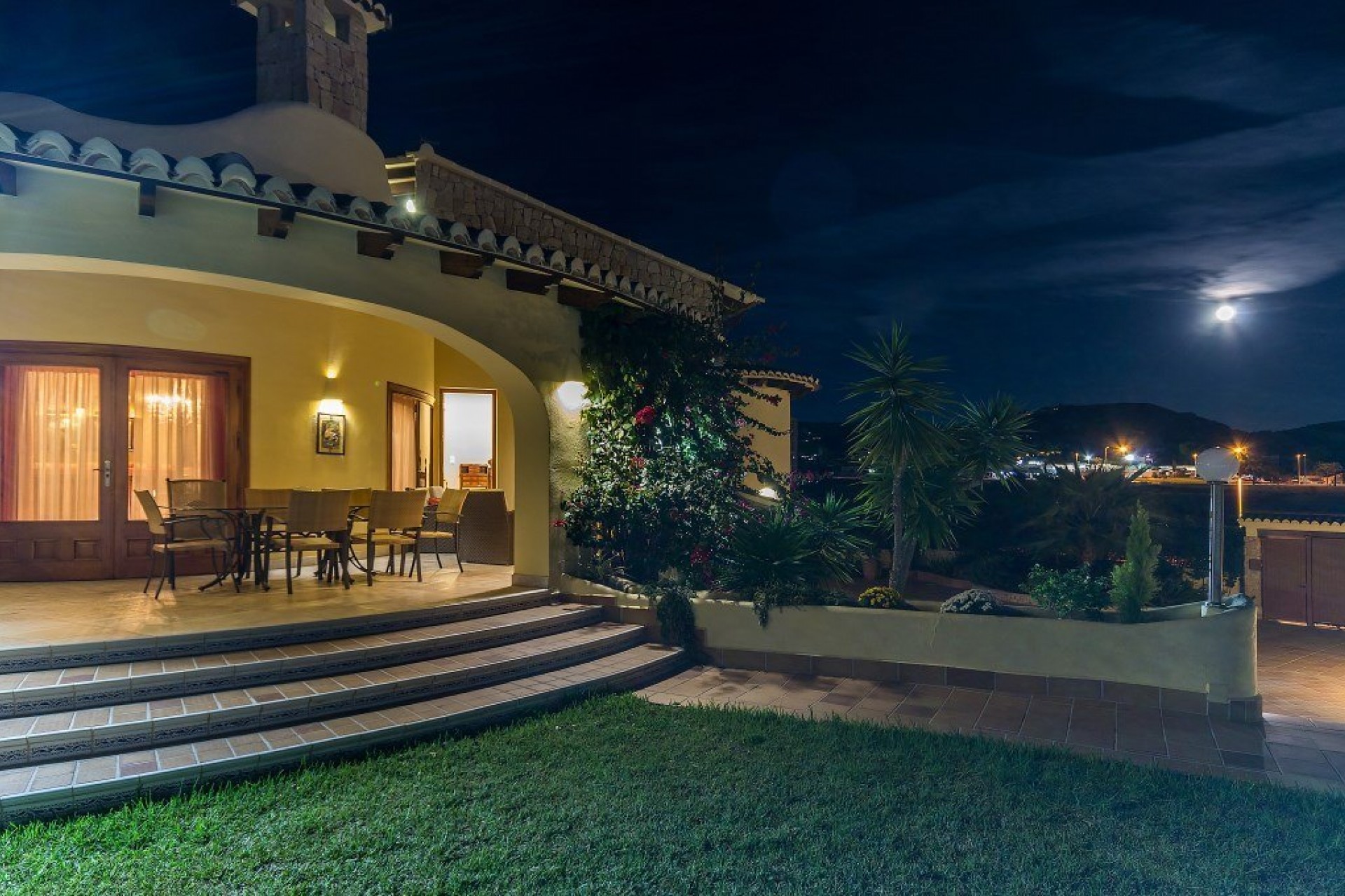 Sale - Villa -
Moraira - Pinar de l´Advocat