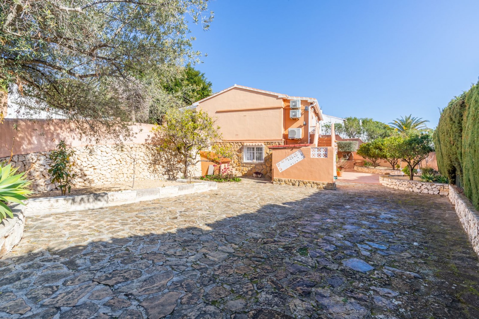Sale - Villa -
Moraira - Pinar de l´Advocat