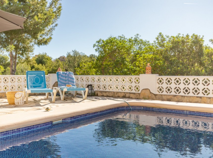 Sale - Villa -
Moraira - Pinar de l´Advocat