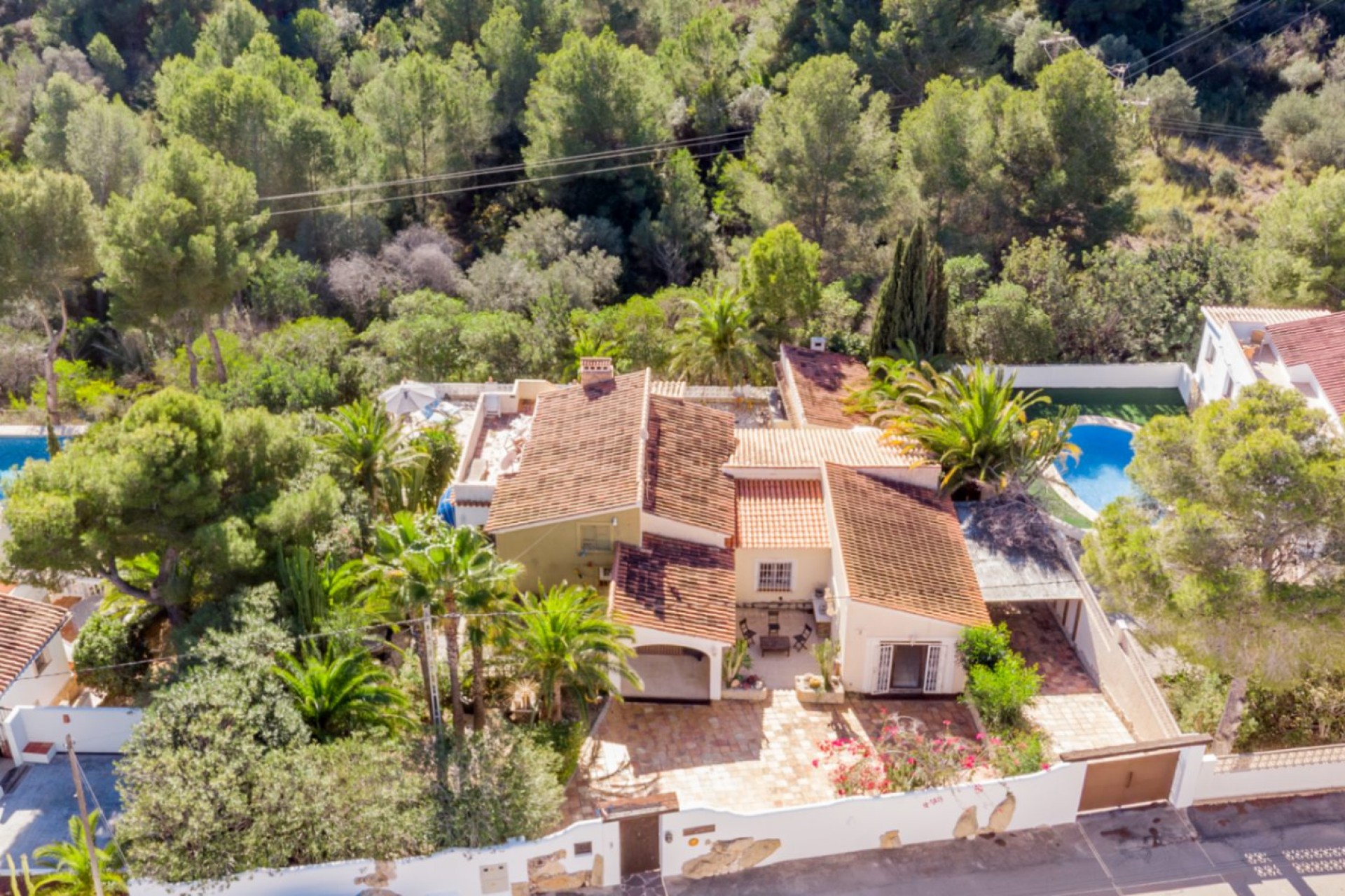 Sale - Villa -
Moraira - Pinar de l´Advocat