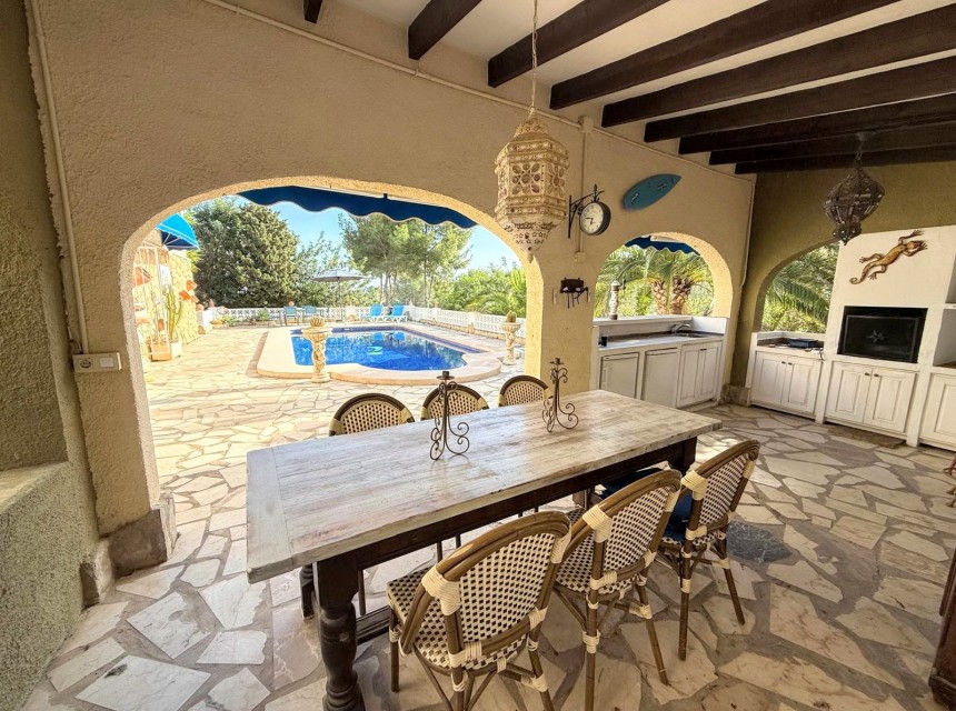 Sale - Villa -
Moraira - Pinar de l´Advocat