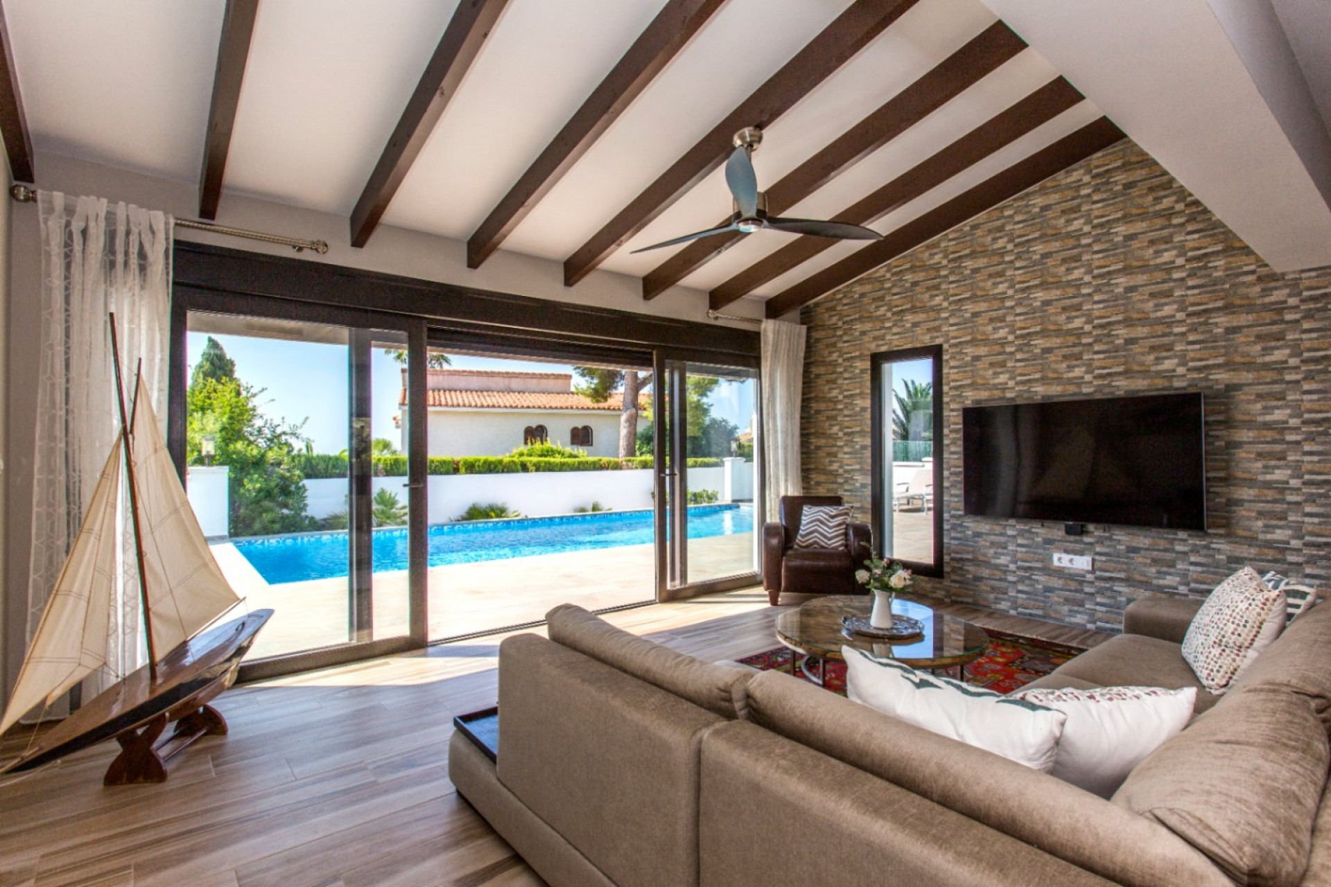 Sale - Villa -
Moraira - Pinar de l´Advocat