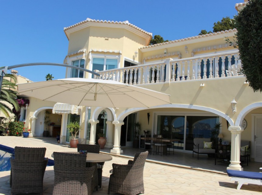 Sale - Villa -
Moraira - Pla de Mar