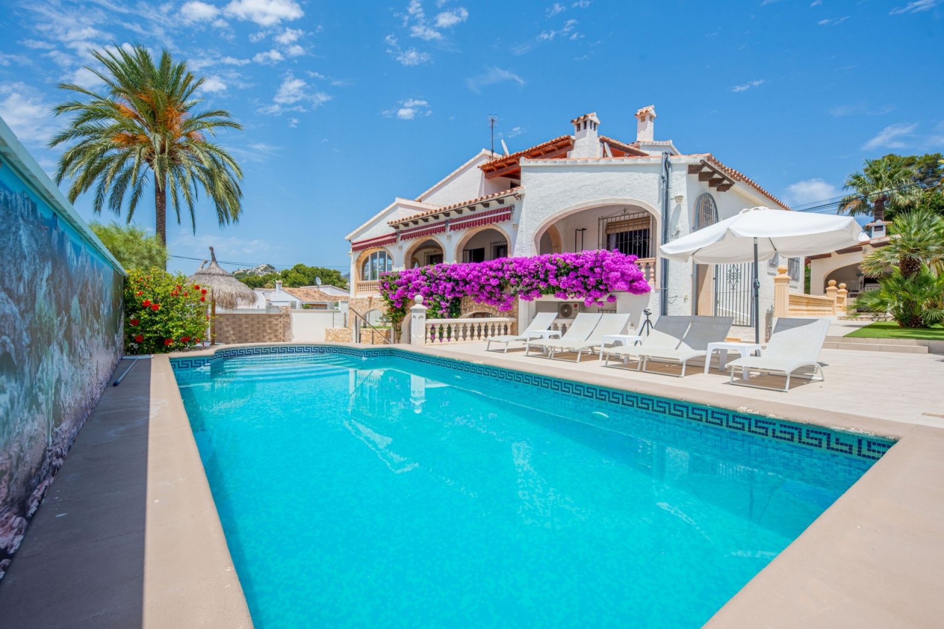 Sale - Villa -
Moraira - Pla de Mar