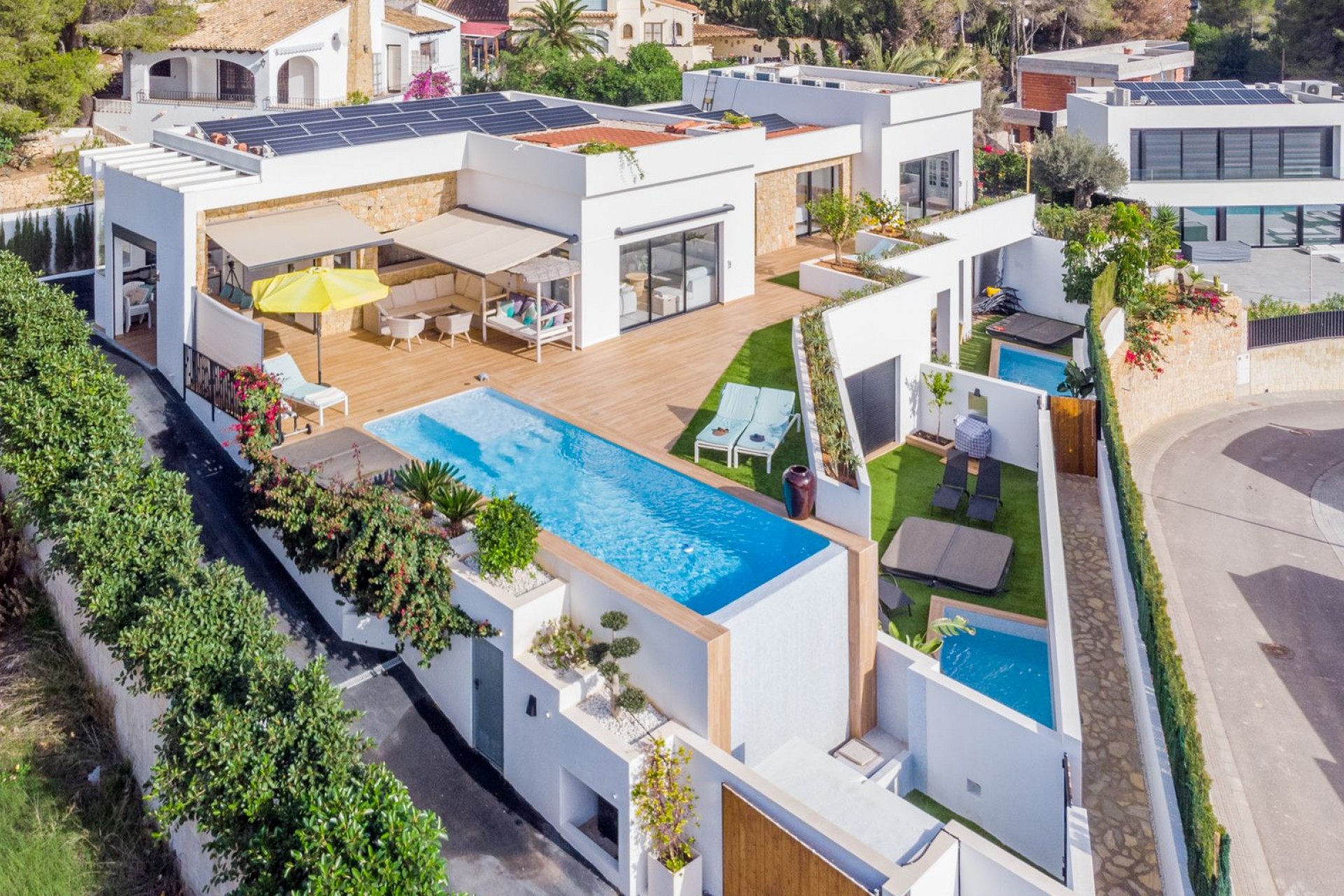 Sale - Villa -
Moraira - Pla de Mar